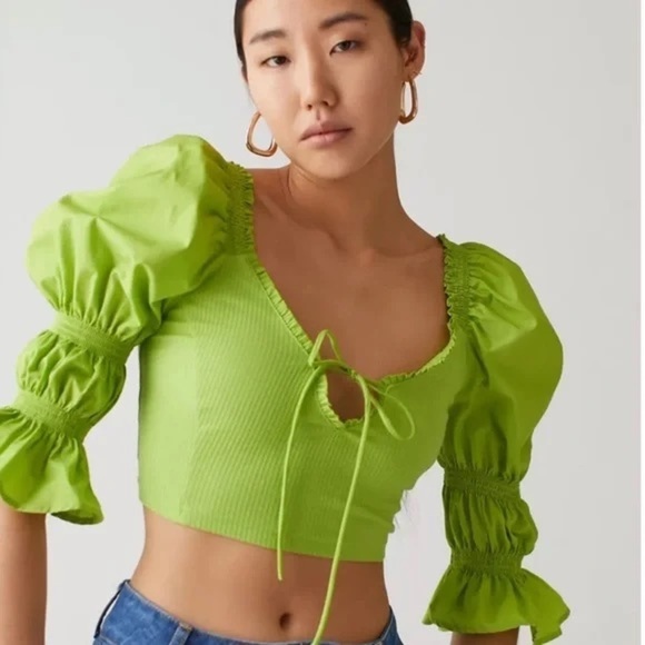Urban Outfitters NWT Green Rozi Cropped Blouse - Picture 1 of 7